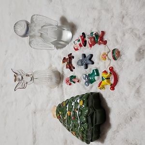 VINTAGE CHRISTMAS DECORATIVE ASSORTMENT BUNDLE